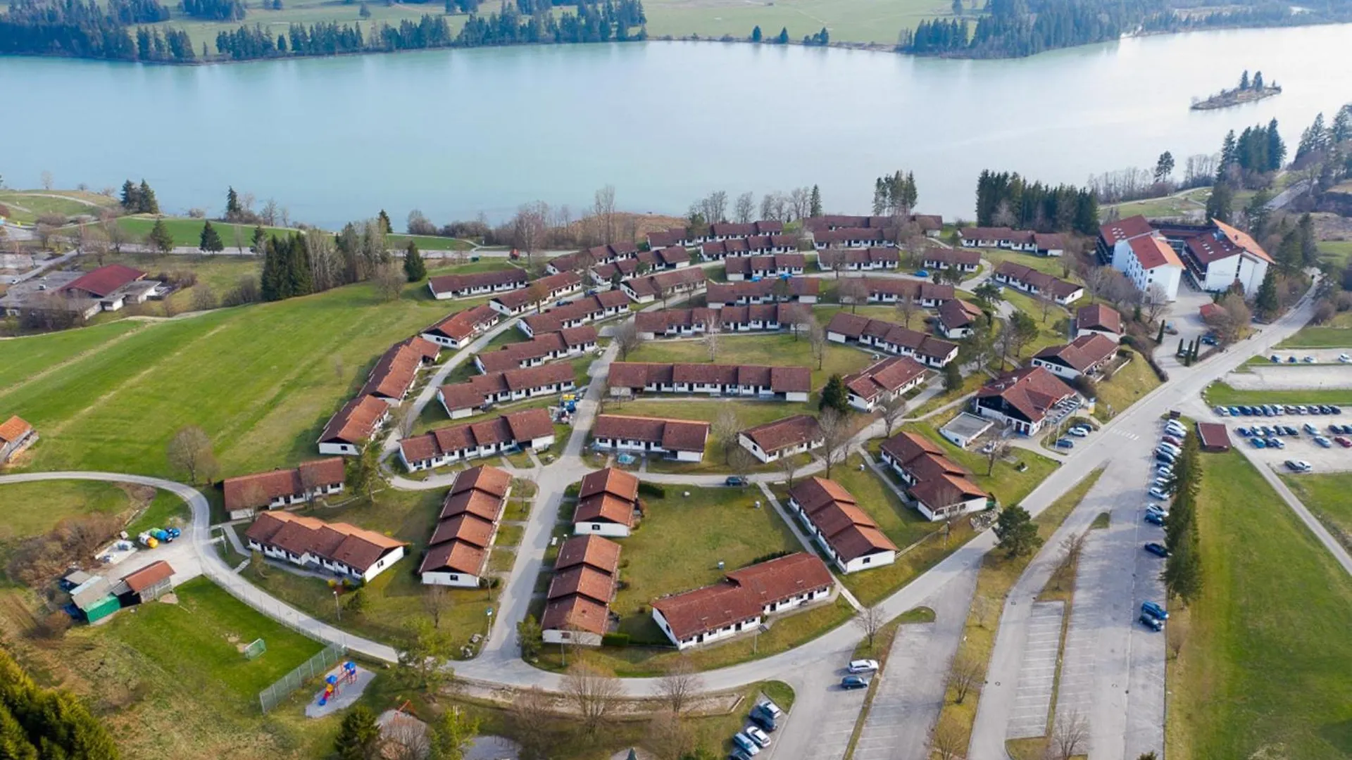 Ferienhaus Nr 84, Kategorie Komfort, Feriendorf Hochbergle, Allgaeu Bichel